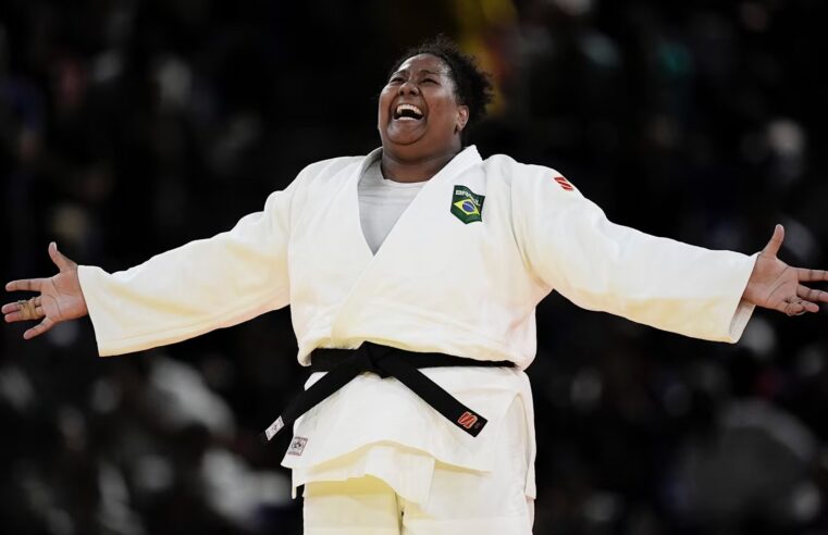 BEATRIZ SOUZA CONQUISTA OURO NO JUDÔ E GARANTE PRIMEIRA MEDALHA DO BRASIL NAS OLIMPÍADAS