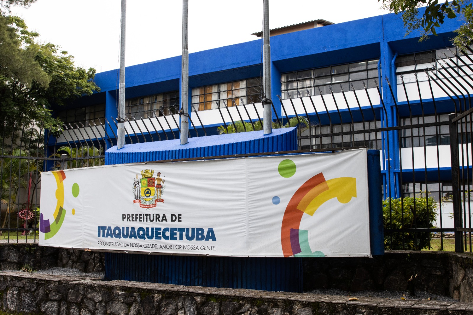CONCURSO PÚBLICO EM ITAQUAQUECETUBA OFERECE 492 VAGAS E SALÁRIOS ATÉ R$ 8 MIL