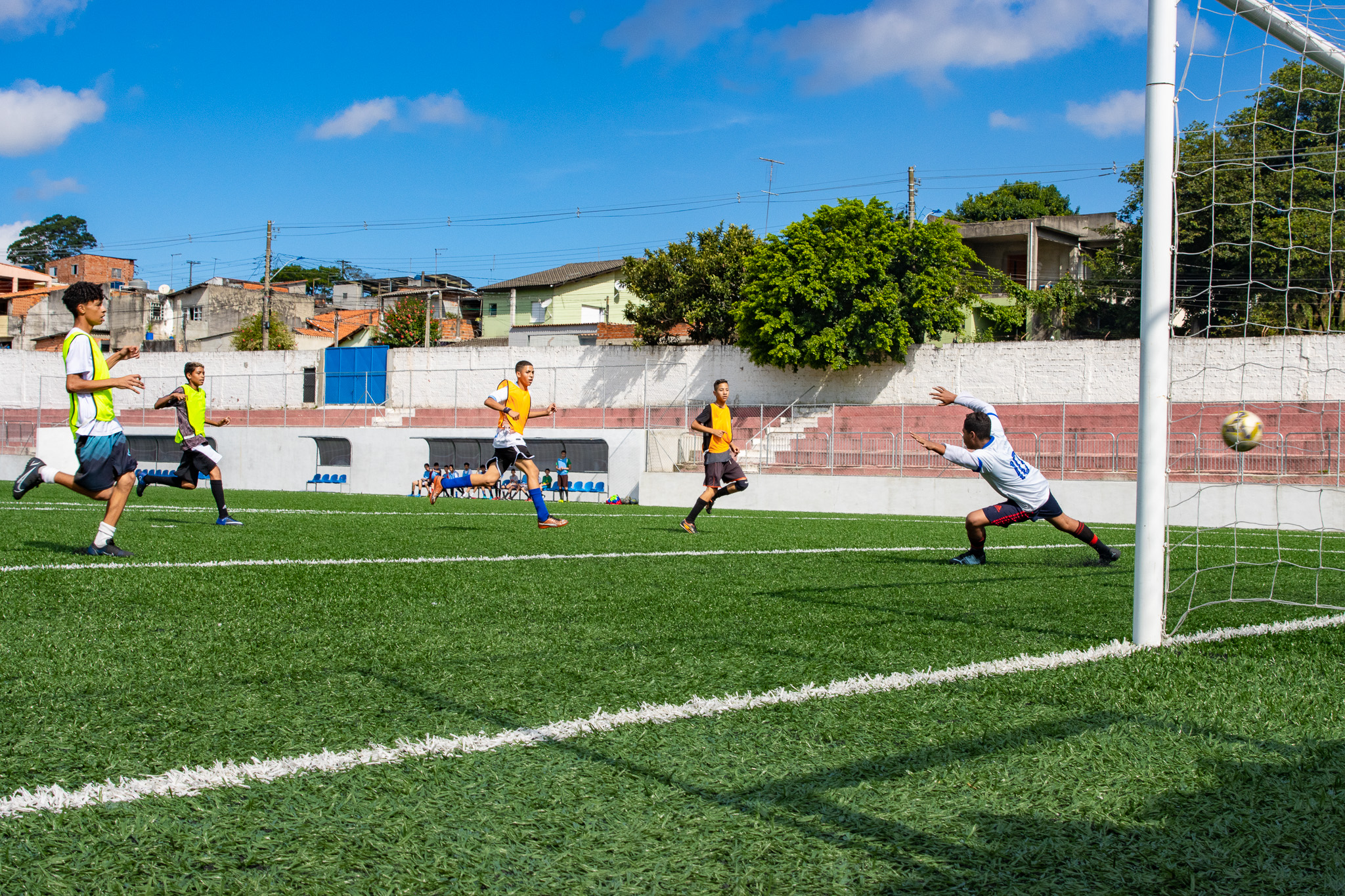 ITAQUÁ ABRE INSCRIÇÕES PARA ATIVIDADES ESPORTIVAS GRATUITAS EM QUATRO POLOS