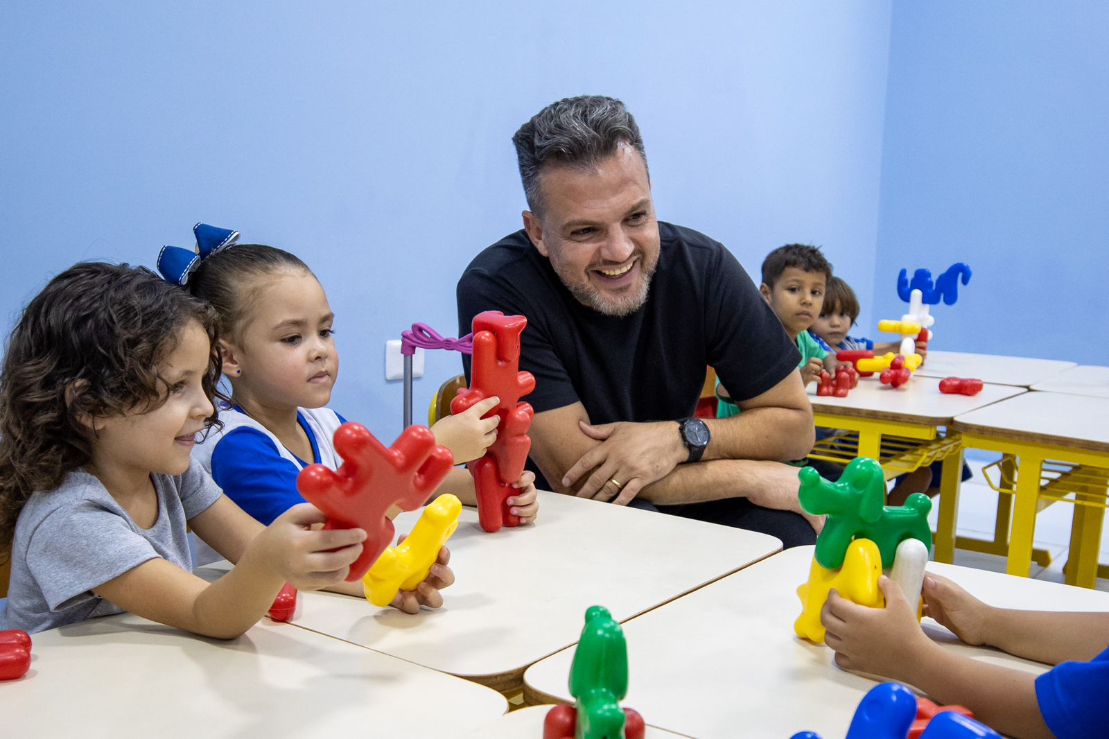 EDUCAÇÃO DE ITAQUÁ CONQUISTA SELO OURO DO COMPROMISSO COM A ALFABETIZAÇÃO