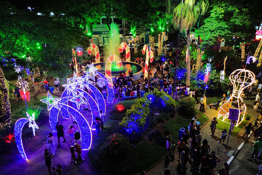 NATAL ENCANTADO 2024 PROMETE MAGIA EM ARUJÁ COM PROGRAMAÇÃO ESPECIAL