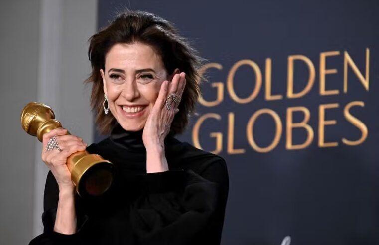FERNANDA TORRES CONQUISTA GLOBO DE OURO POR PAPEL EM “AINDA ESTOU AQUI”
