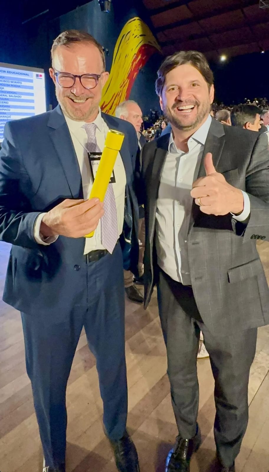 ARUJÁ RECEBE PRÊMIO DE EXCELÊNCIA NA EDUCAÇÃO