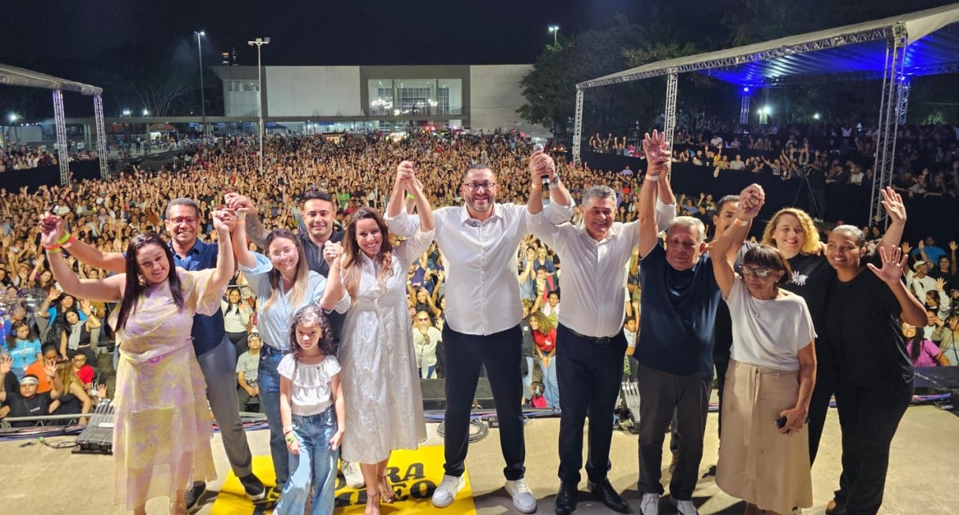 POÁ FEST ATRAI 20 MIL PESSOAS PARA O PRIMEIRO DIA DE SHOWS