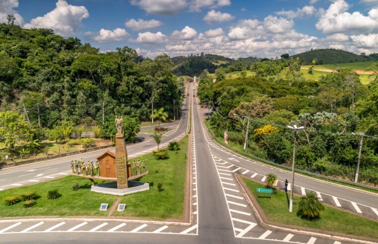 GUARAREMA PROMOVE CONFERÊNCIA SOBRE DESENVOLVIMENTO URBANO SUSTENTÁVEL