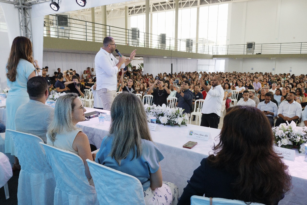 SAULO SOUZA CONCEDE MAIOR REAJUSTE SALARIAL DO ALTO TIETÊ A SERVIDORES DE POÁ
