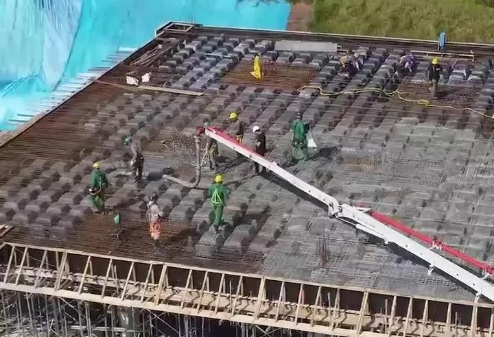 OBRAS DO HOSPITAL GERAL DE ARUJÁ AVANÇAM COM CONCRETAGEM DA TERCEIRA LAJE