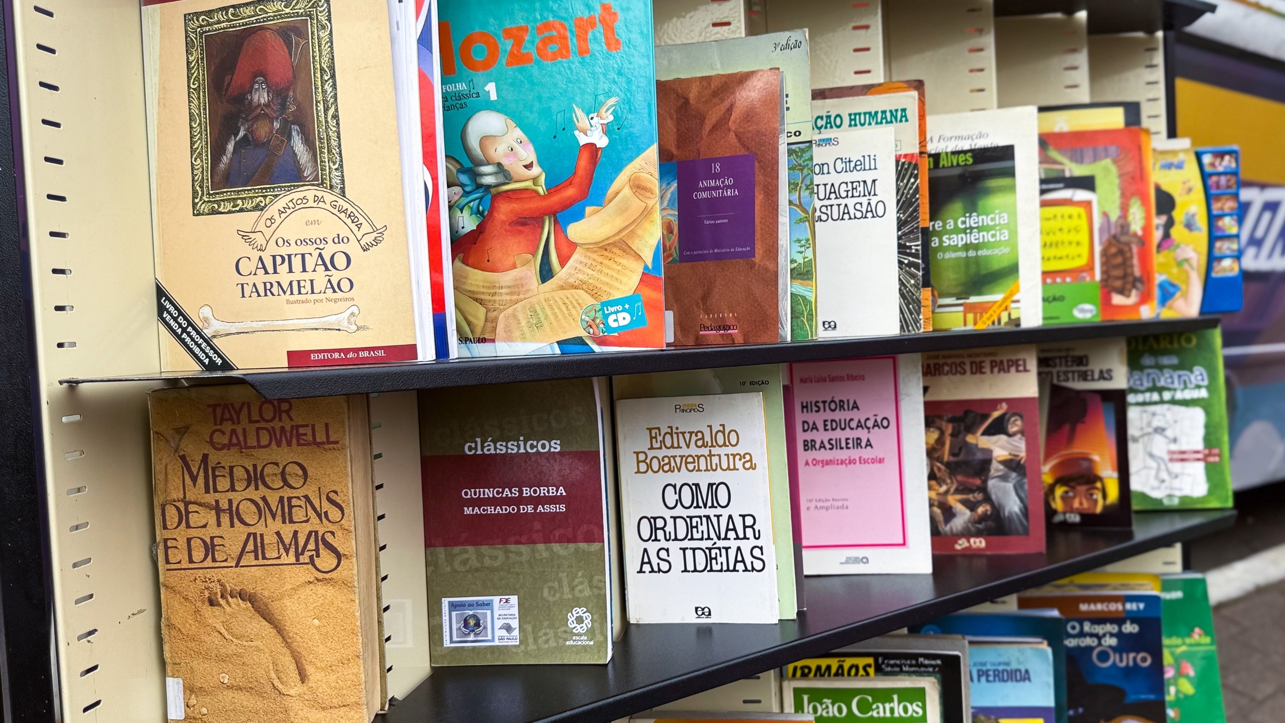 ARUJÁ REALIZA FESTIVAL LITERÁRIO E FEIRA DO LIVRO ATÉ O DIA 15 DE AGOSTO