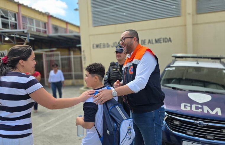 GCM DE POÁ REFORÇA RONDA ESCOLAR