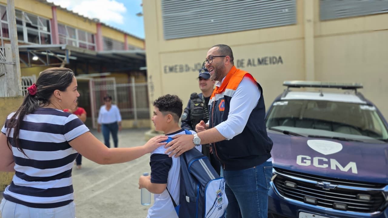 GCM DE POÁ REFORÇA RONDA ESCOLAR