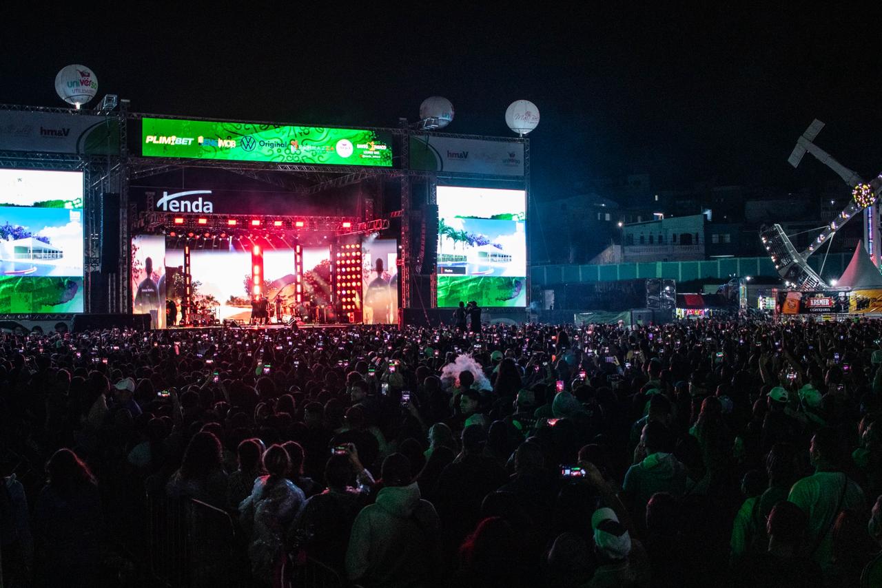 COMEÇA NESTA SEXTA (09) A 41ª FESTA DA UVA FINA EM FERRAZ