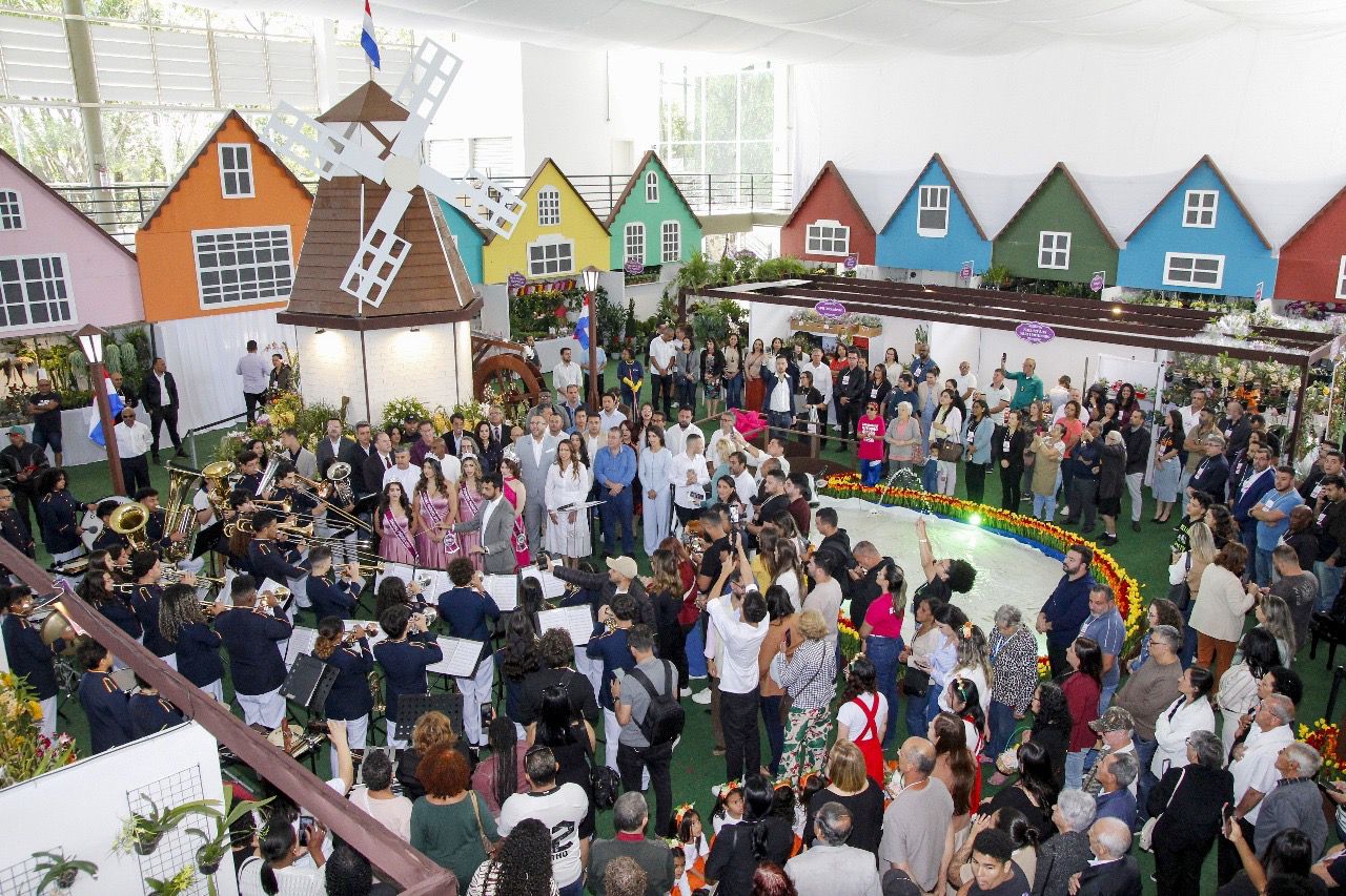 ÚLTIMO DIA DA ORQUÍDEA FEST POÁ 2025 TEM PÉRICLES E PATRULHA CANINA