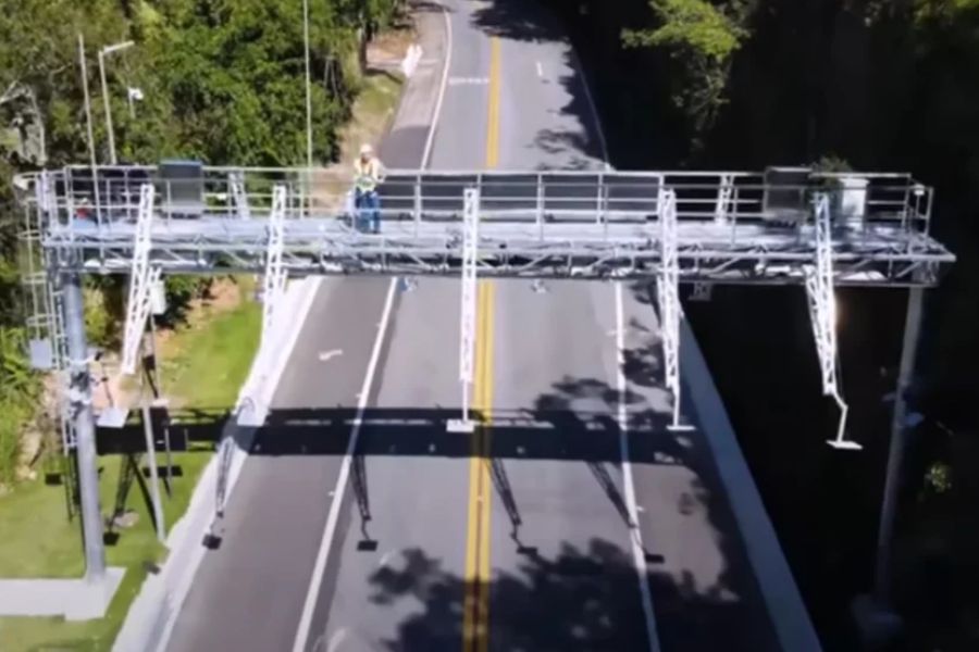 PROCON ARUJÁ NOTIFICA CONCESSIONÁRIA SOBRE COBRANÇA DO PEDÁGIO ELETRÔNICO NA MOGI-DUTRA