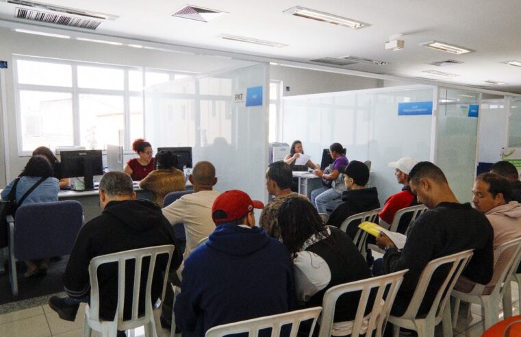 MUTIRÃO DE EMPREGO DE POÁ REGISTRA CENTENAS DE ATENDIMENTOS E CONTRATAÇÕES IMEDIATAS