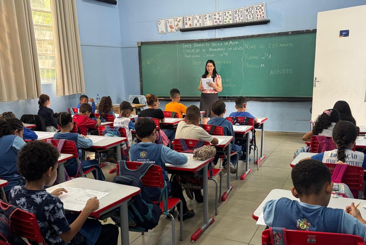 ITAQUÁ CONQUISTA SELO OURO EM ALFABETIZAÇÃO PELO SEGUNDO ANO SEGUIDO