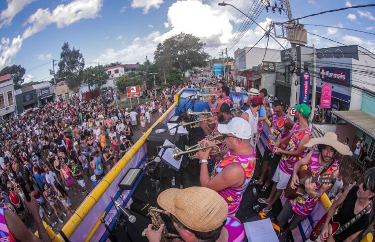 CARNAVAL DE GUARAREMA GANHA FORÇA APÓS PRÉ-FOLIA DO FIM DE SEMANA