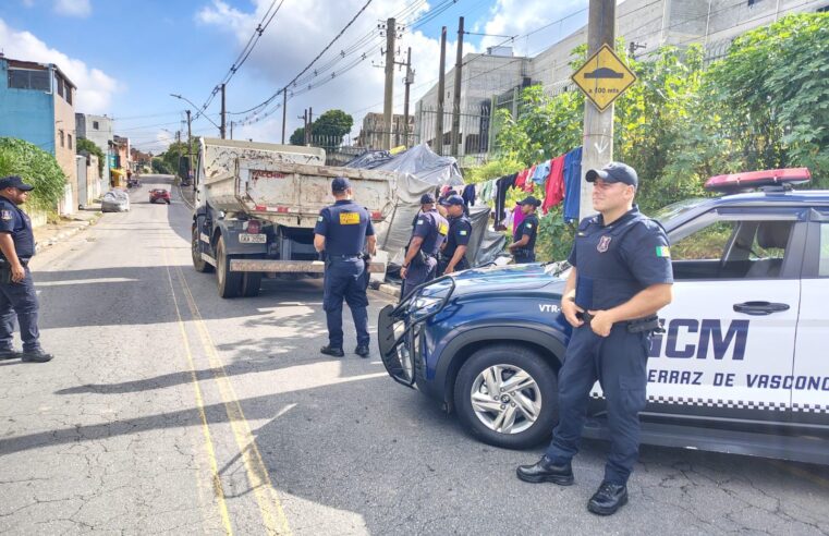 GCM ENCERRA OCUPAÇÃO IRREGULAR EM ÁREA DE PROTEÇÃO AMBIENTAL EM FERRAZ