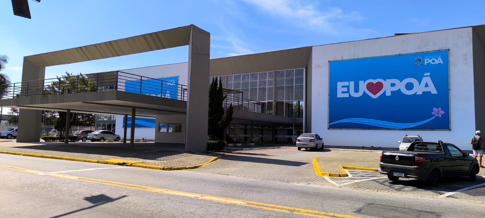 ARUJÁ INAUGURA NOVA SEDE DA FARMÁCIA DE ALTO CUSTO E DO CTA NO CENTRO