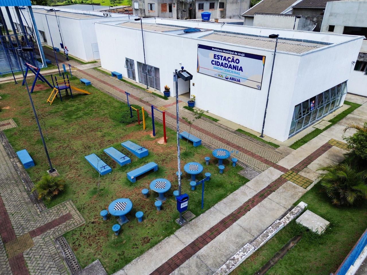 PREFEITURA DE ARUJÁ PROMOVE AÇÃO “INSS + CRAS NA COMUNIDADE” COM PALESTRA GRATUITA