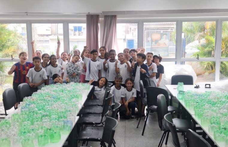 EXPOSIÇÃO DE PÁSCOA ECOLÓGICA TRANSFORMA GARRAFAS PET EM ARTE