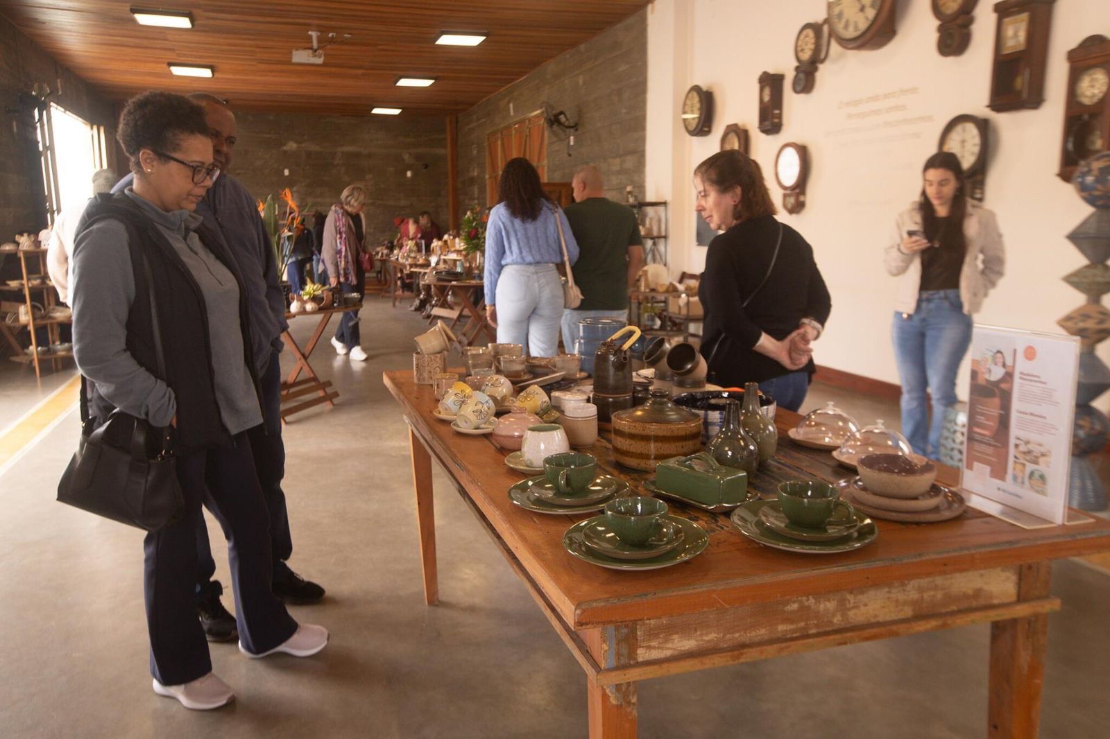 COMEÇA FESTIVAL DE ARTE EM CERÂMICA EM GUARAREMA