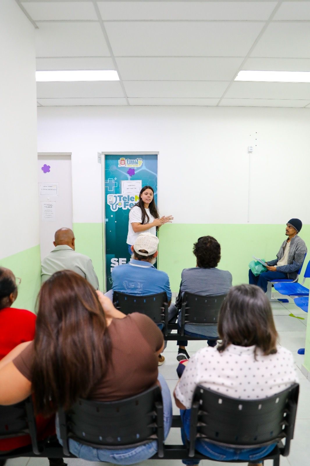 AÇÃO NO CEM PROMOVE CONSCIENTIZAÇÃO SOBRE AUTISMO, ALZHEIMER E PARKINSON EM FERRAZ