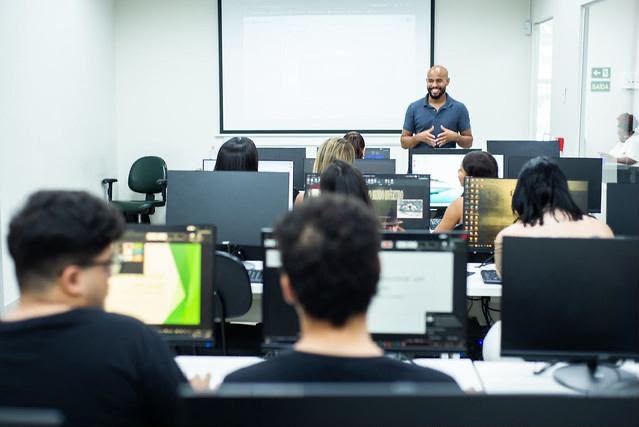 ARUJÁ ABRE MAIS DE 120 VAGAS EM CURSOS GRATUITOS DE TECNOLOGIA