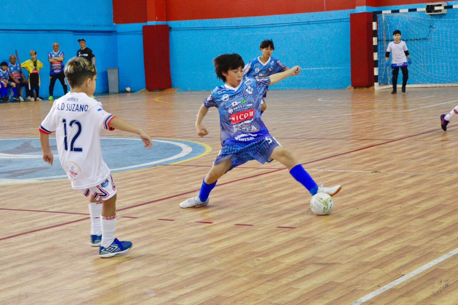 SUZANO PROMOVE SELETIVA DE FUTEBOL COM ARRECADAÇÃO DE ALIMENTOS